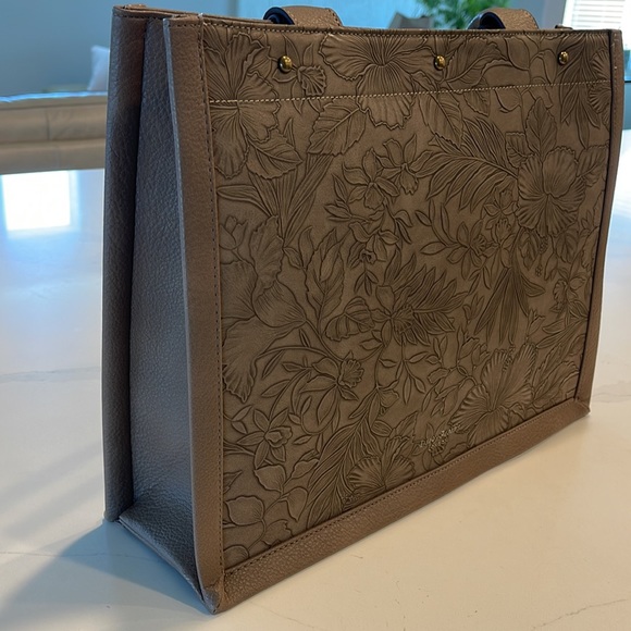 XL DARCY MARKS LONDON TAN LARGE TOTE - Picture 9 of 13